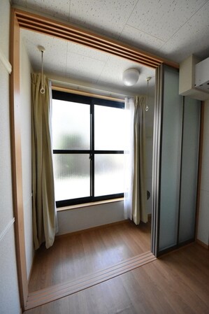 レオパレスタウニー 下連雀の物件内観写真